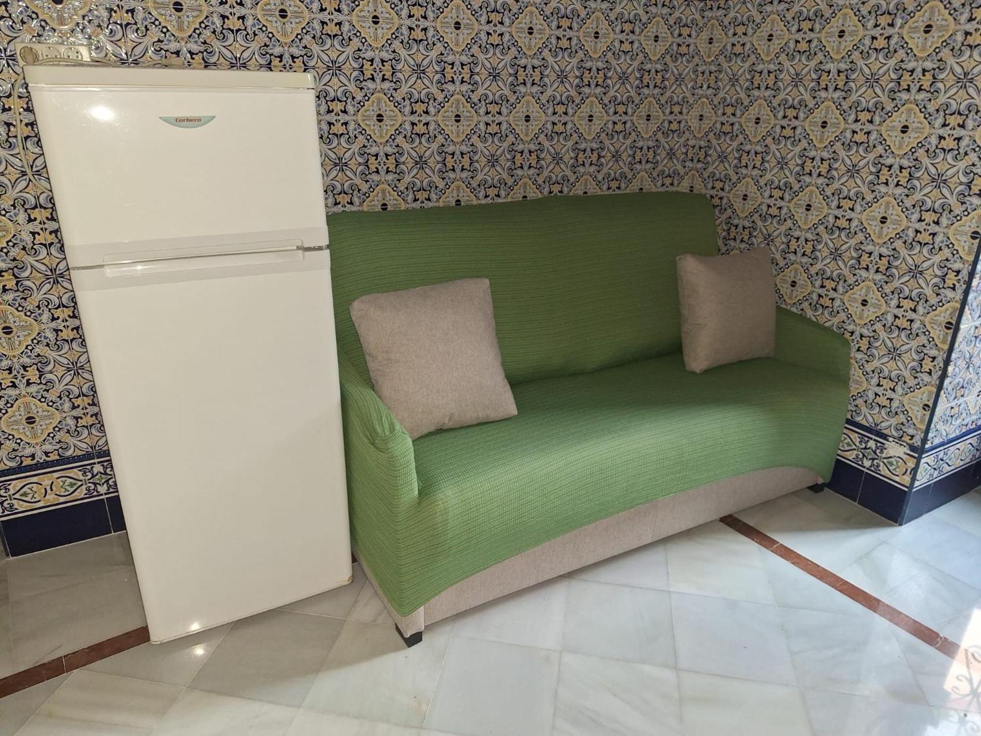 Apartamento Plaza San Roman Seville Exterior photo