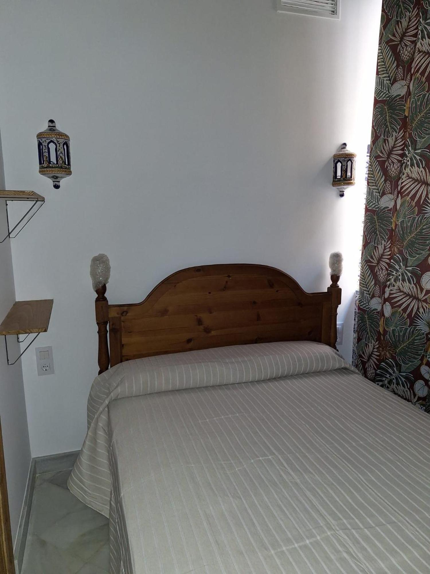 Apartamento Plaza San Roman Seville Exterior photo