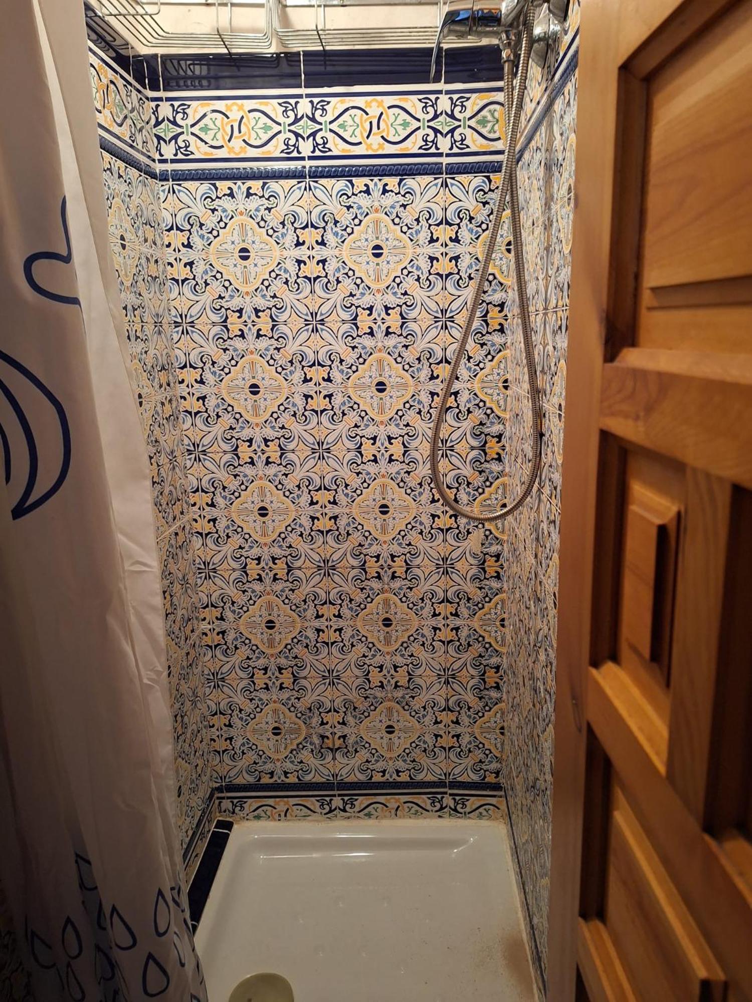 Apartamento Plaza San Roman Seville Exterior photo