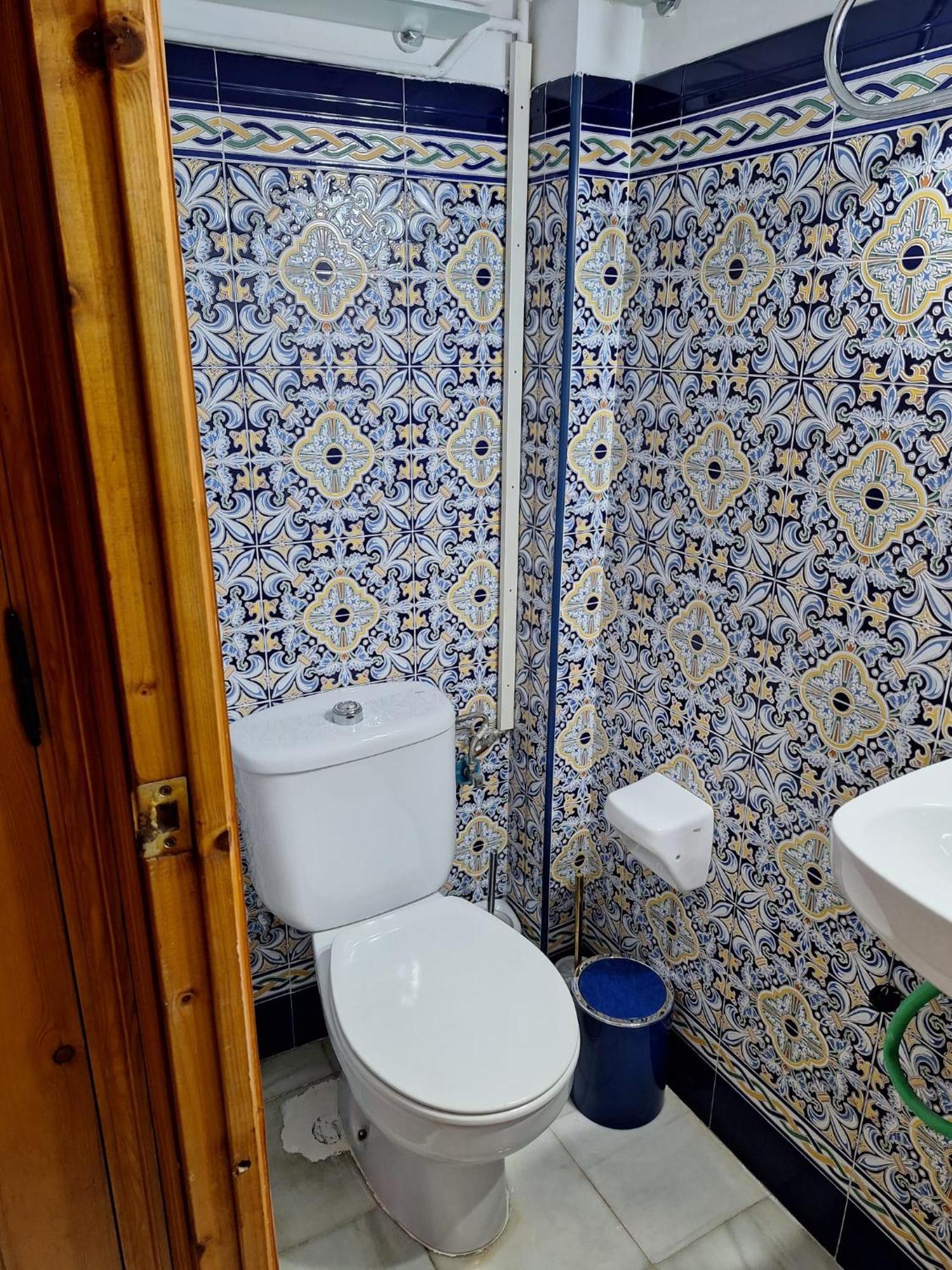 Apartamento Plaza San Roman Seville Exterior photo